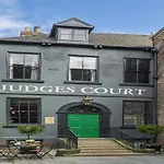 Judges Court يورك