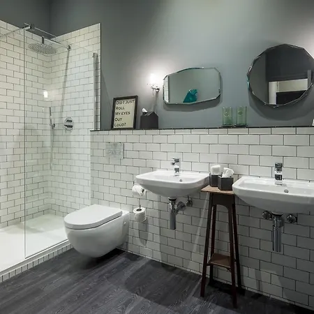 朱德科特酒店 招待所 4*