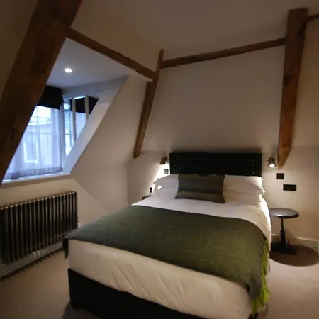 Judges Court 4* York