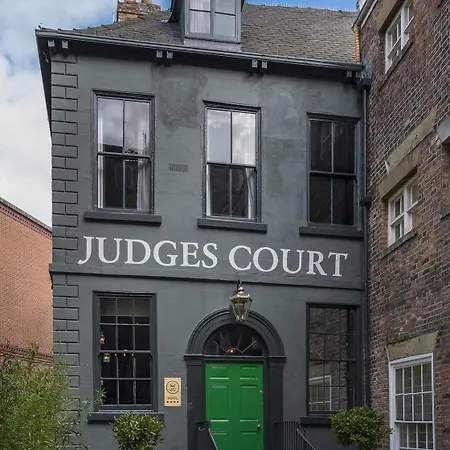 Judges Court York